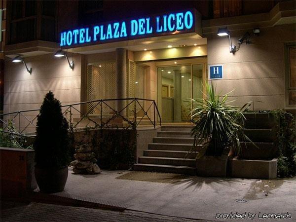 Arturo Soria Centro Hotel Madrid Exterior photo